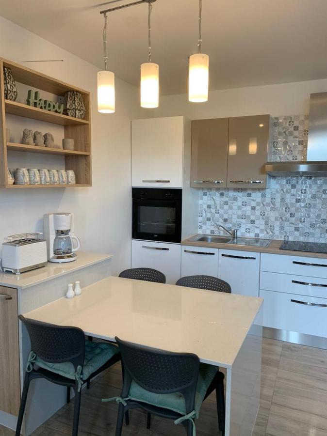 La Dolce Vita Apartments Unit 2 Поседарье Екстериор снимка